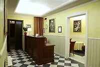Hotel Capitolium - Town House Suite Hotel